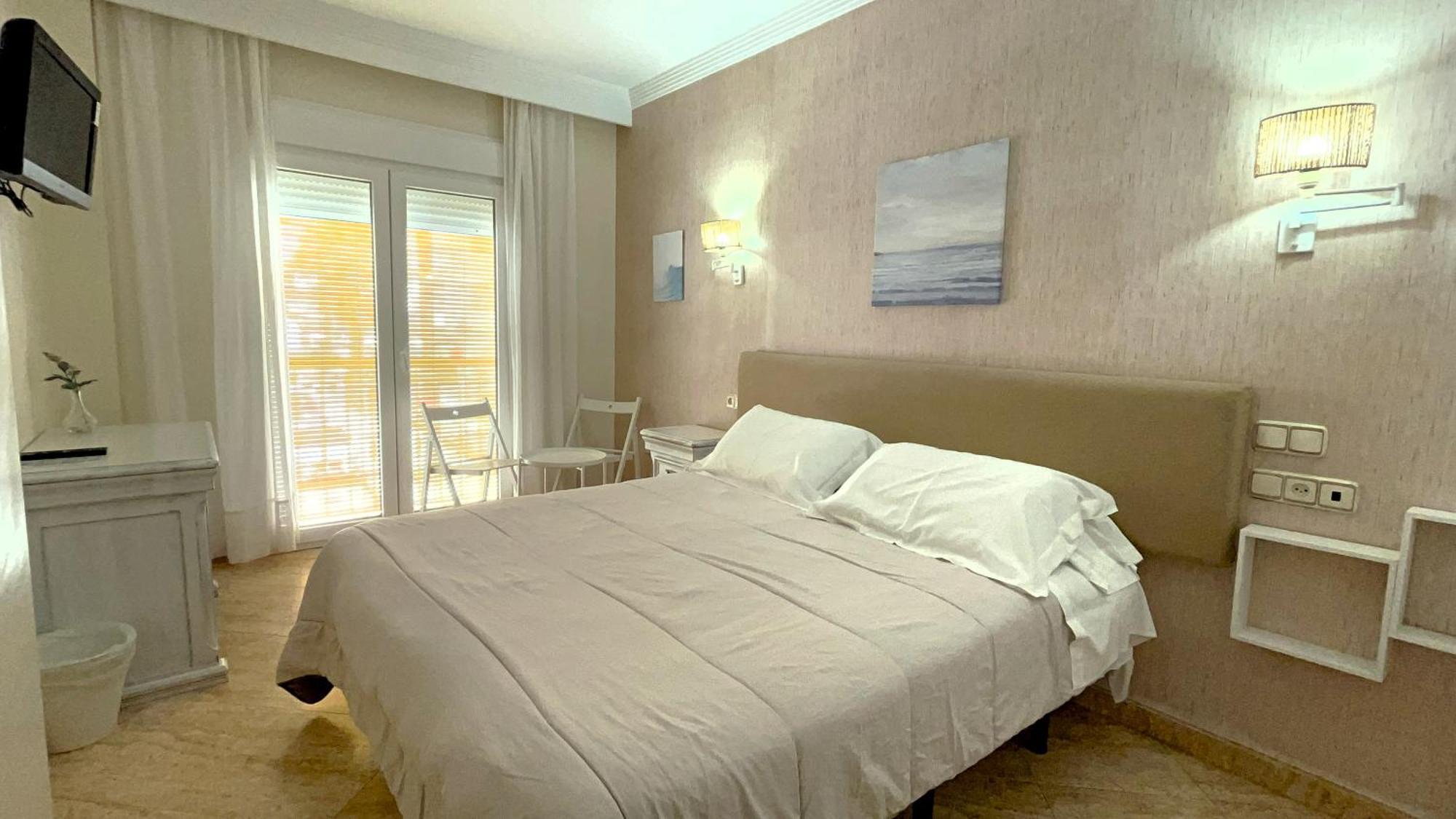Hotel Playa Del Carmen Барбате Екстериор снимка